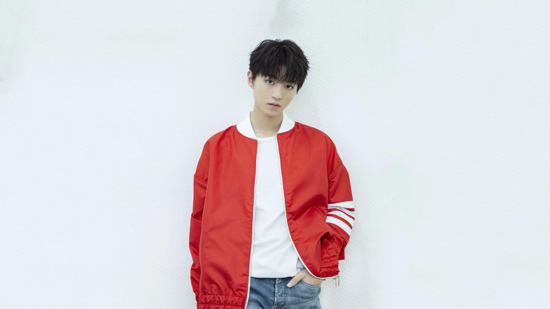 _精准射箭比赛：挥弓之间的专注力量_，射箭很准