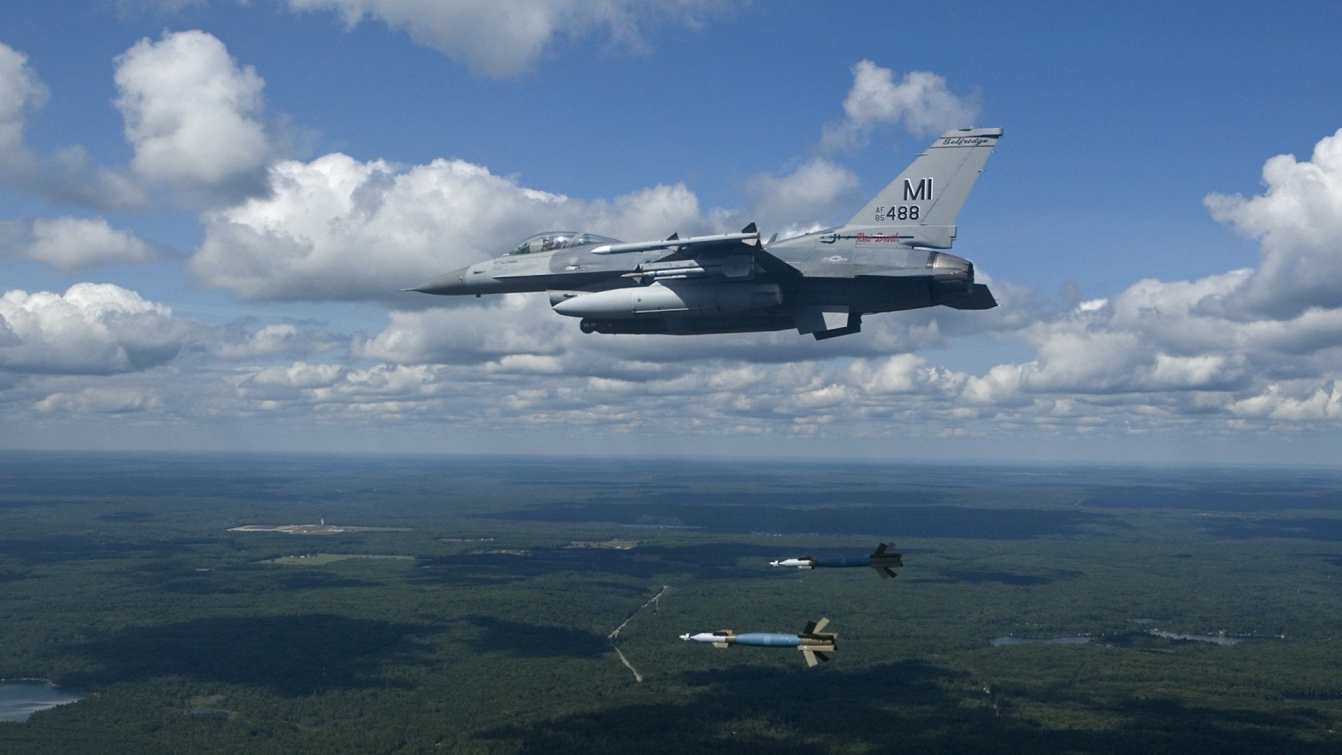 乌迪内斯力压佛罗伦萨，取得胜利，乌迪内对佛罗伦萨