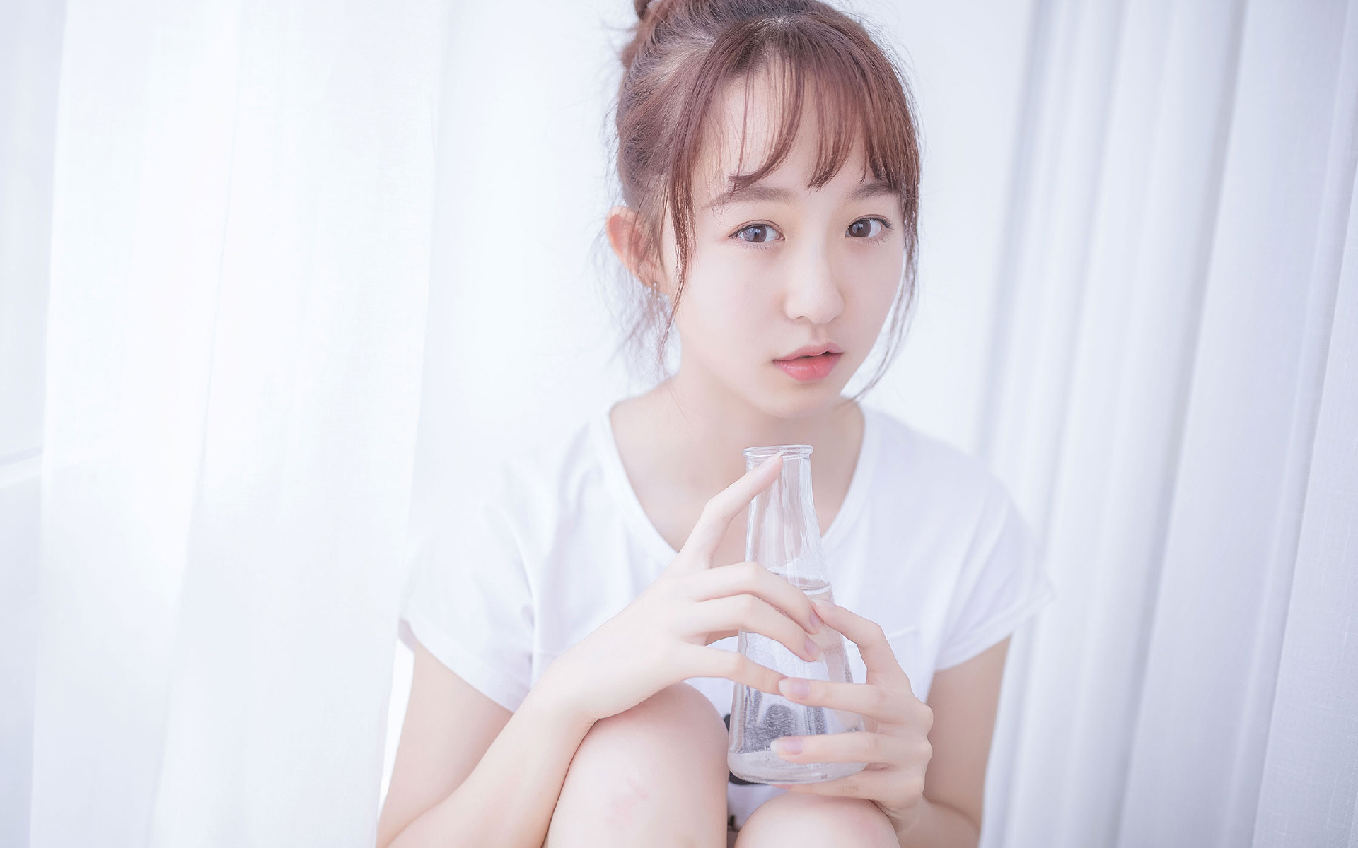 决赛精彩瞬间回放引爆社交媒体，决赛回顾