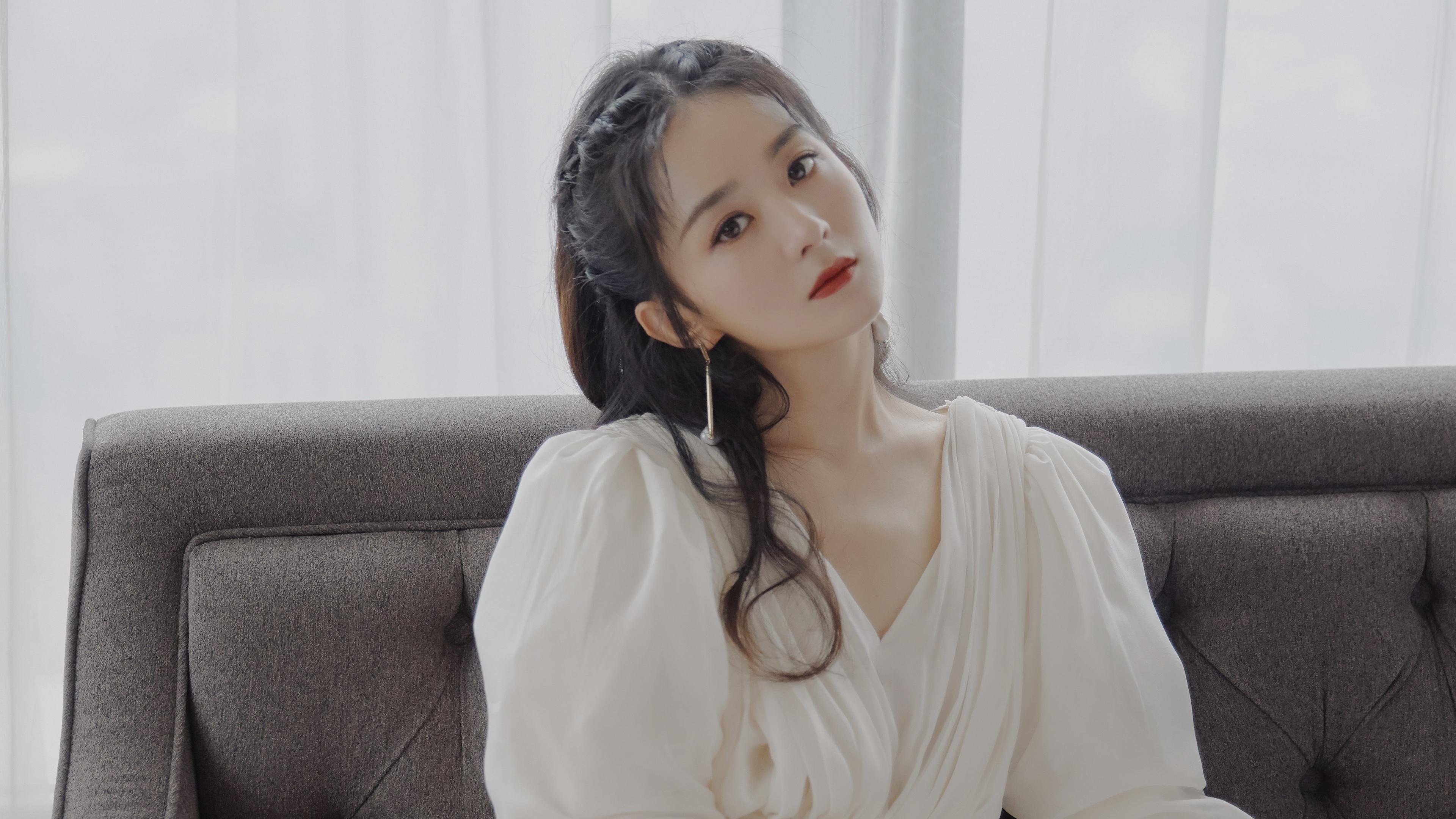 黄蜂队内举行趣味挑战赛增强队友之间互动，黄蜂队全称